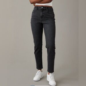 American Eagle Mom Jeans